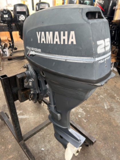 25HP YAMAHA F25 ELECTRIC START POWER TRIM LONG Shaft 4-Stroke Outboard Serviced image
