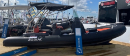 2023 5.8M ZODIAC MEDLINE Luxury RIB PACKAGE with 115HP Yamaha 4 Stroke EFi Outboard GPS PLOTTER NAV BIMINI image